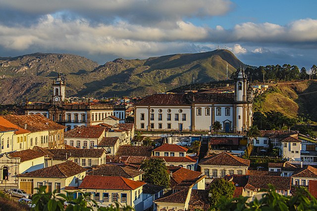 Homem tenta roubar celular e é preso em Ouro Preto. Foto da cidade de Ouro Preto