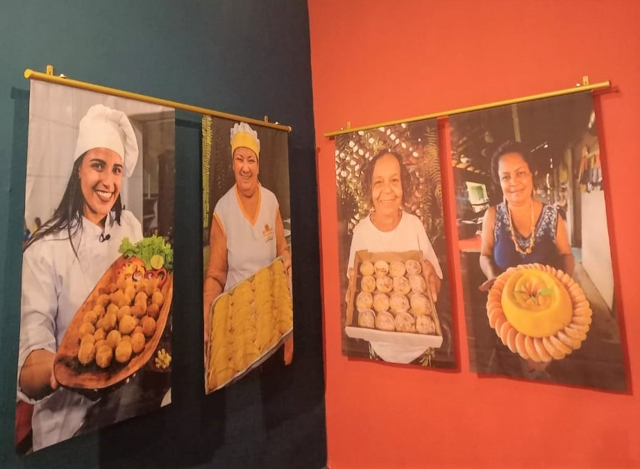 Pastel de Angu de Itabirito é destaque no Palácio das Artes. Foto das mantenedoras do pastel de angu.