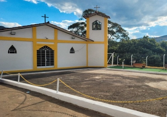 Capela Santo Antônio recebe reforma foto da capela