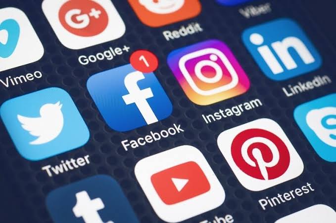 WhatsApp, Facebook e Instagram apresentam falhas na tarde desta sexta(16). Imagem ilustrativa.