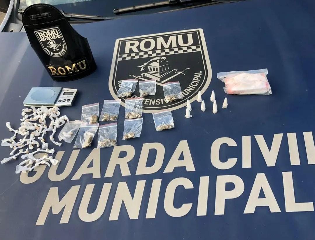 GCM apreendeu alta quantidade de drogas no dentro do ginásio poliesportivo.