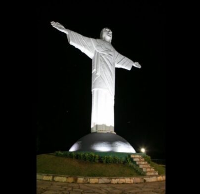 Vale coloca nova iluminação no Alto do Cristo foto do Cristo