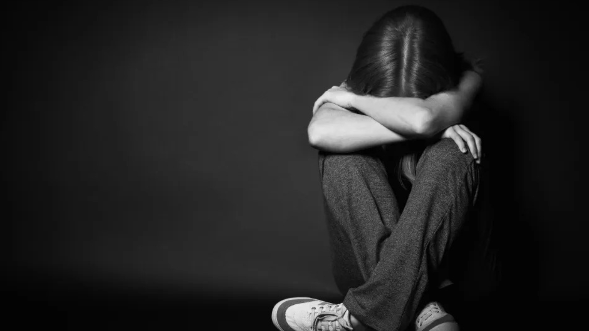 O tratamento da depressão em crianças e adolescentes envolve avaliação médica para determinar a necessidade de medicamentos e psicoterapia. Foto meramente ilustrativo.