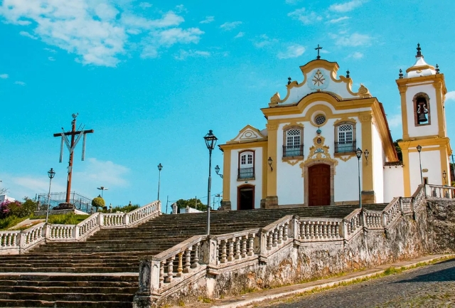 Escolas são fechadas e população recebe orientações da saúde. Foto meramente ilustrativa.
