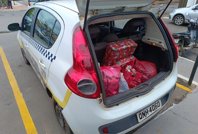 A equipe do Cinsed distribuiu roupas e brinquedos aos moradores da comunidade rural na manhã desta sexta-feira (22).