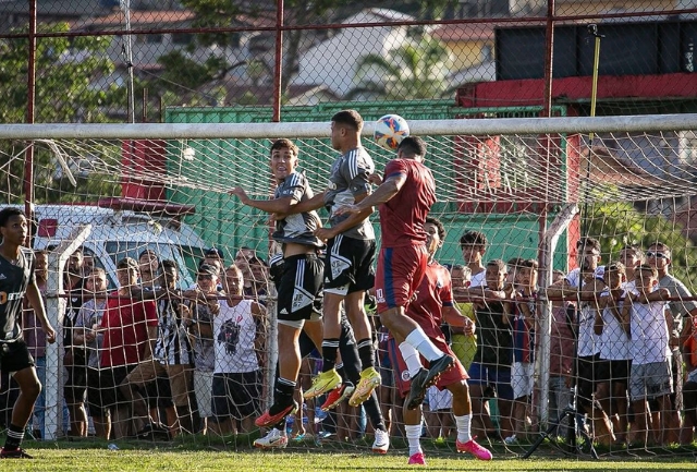 Equipe de Itabirito se prepara para estrear na elite do futebol mineiro em 2024.