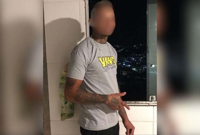 Marceliano Vieira, de 22 anos, foi encontrado sem vida ao lado de uma moto no bairro Country; ele era pai de uma menina de três anos. Foto do jovem que foi morto.