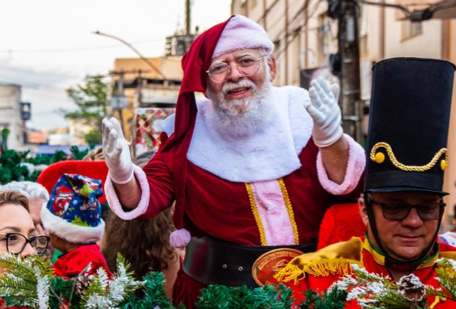 Ação faz parte da programação natalina e visa aproximar a população do símbolo do Natal. Foto ilustrativa.