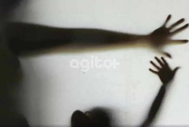O idoso de 75 anos abusava da neta de 15 anos desde que ela tinha oito. A adolescente só revelou o crime após fugir para a casa da irmã.