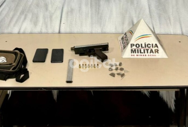 Polícia Militar apreende arsenal ilegal em operação no Balneário Água Limpa.